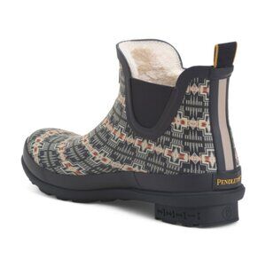 NEW PENDLETON Harding Faux Fur Chelsea women Rain Boots in navy 725 3j7